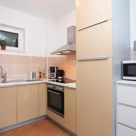 By The Sea - 16211 Trogir