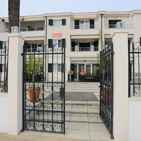 Διαμέρισμα By The Sea - 16211