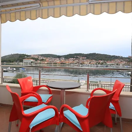 By The Sea - 16211 Trogir