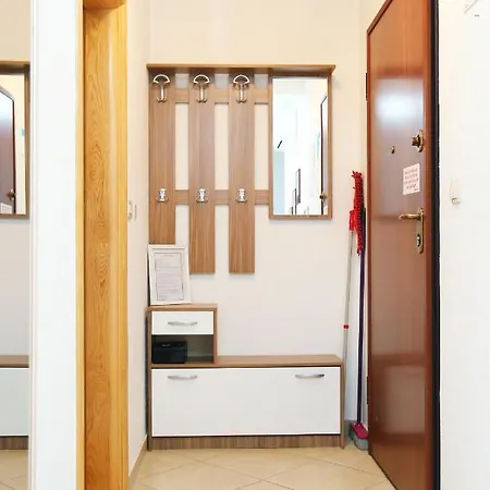 By The Sea - 16211 Apartman Trogir