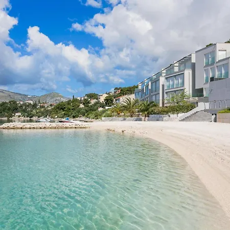 By The Sea - 16211 Appartement