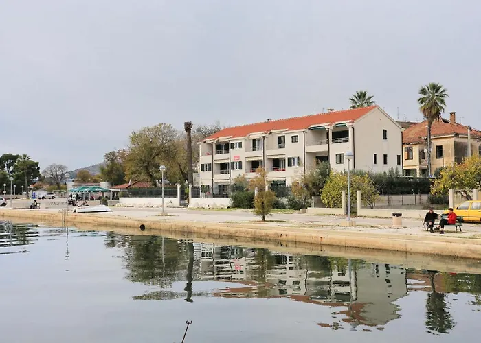 Appartement By The Sea - 16211